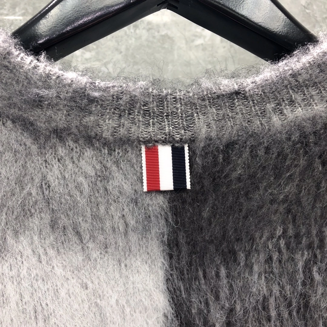 wg.luxury -- 2row95 2colour item:E-F237A070114-2